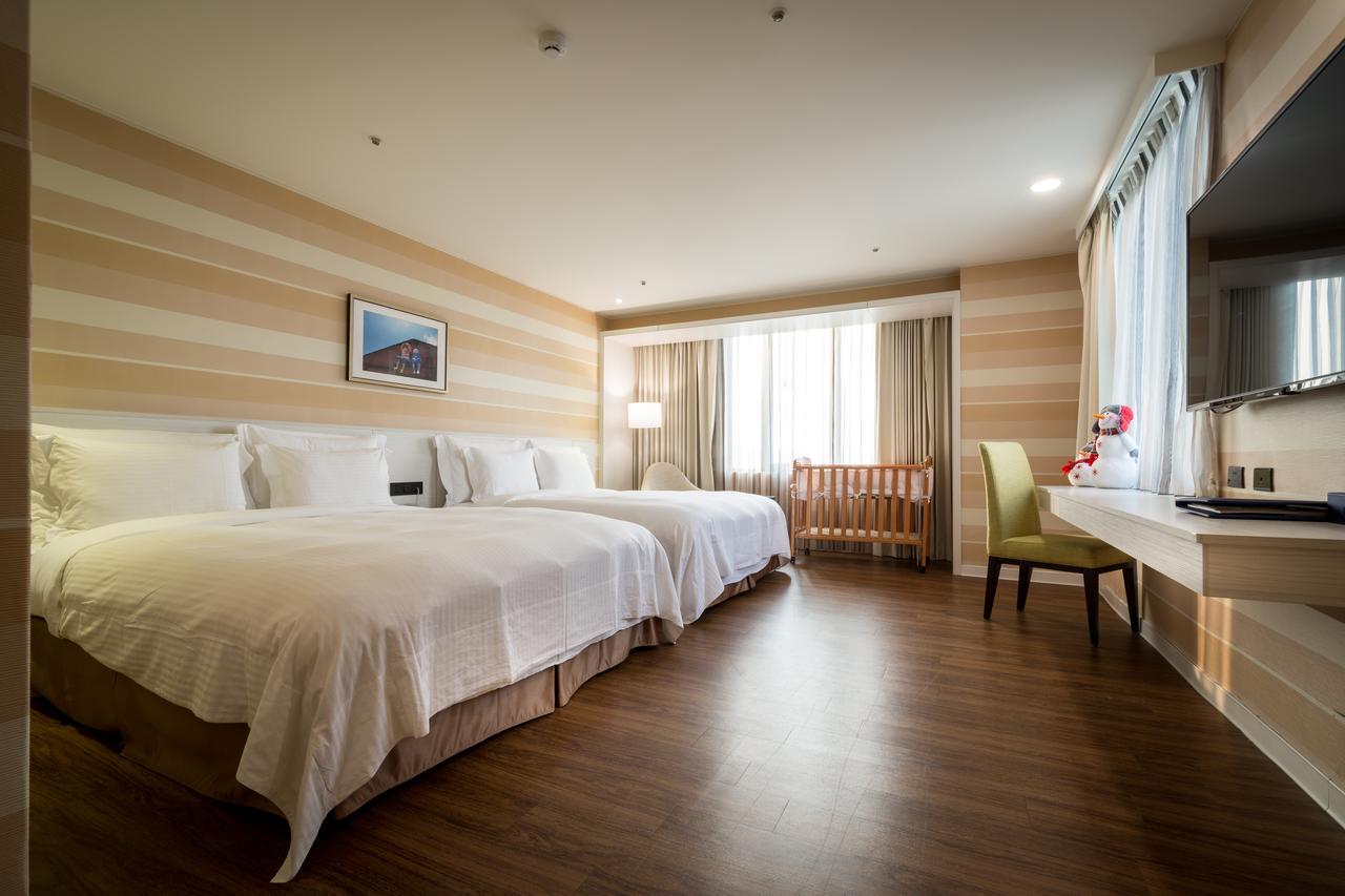 Wemeet Hotel Pingtung Exterior foto